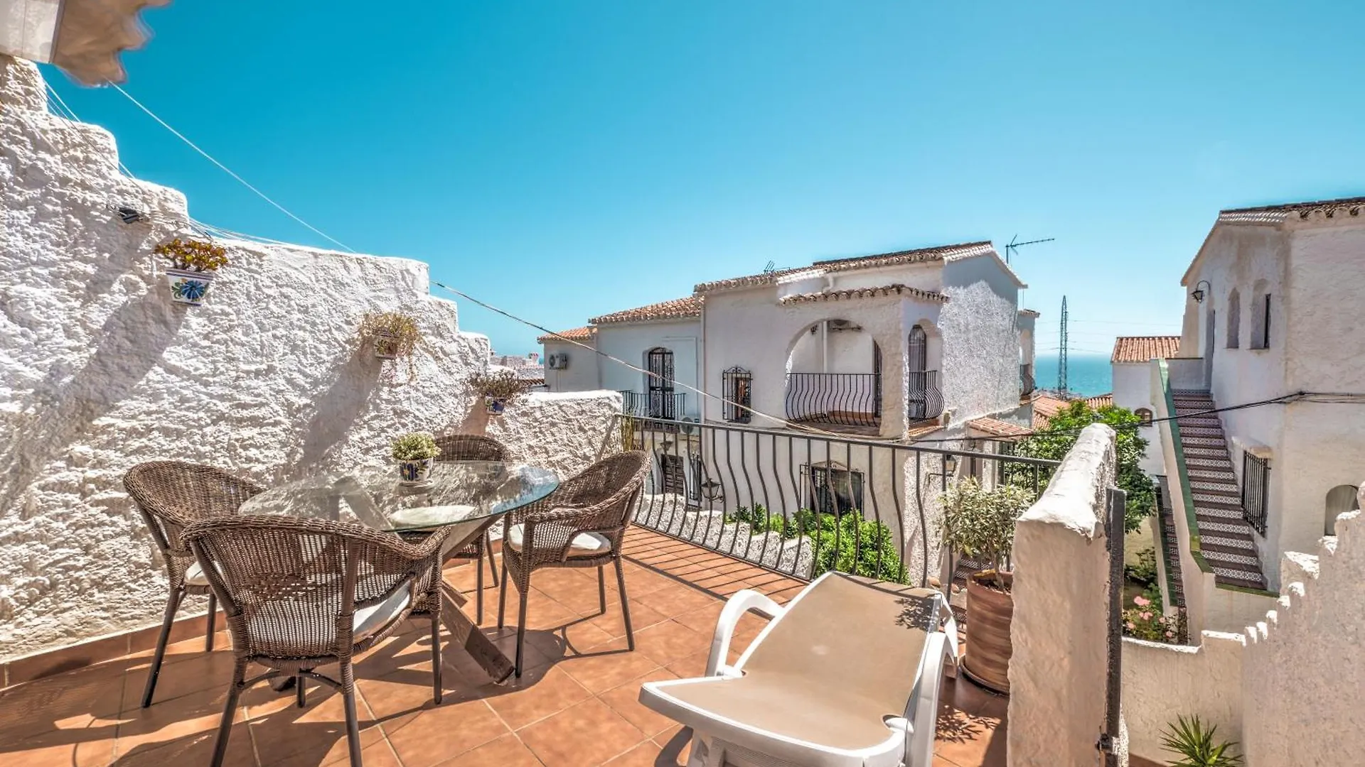 Townhouse In Capistrano Village With 2 Pool Areas Nerja