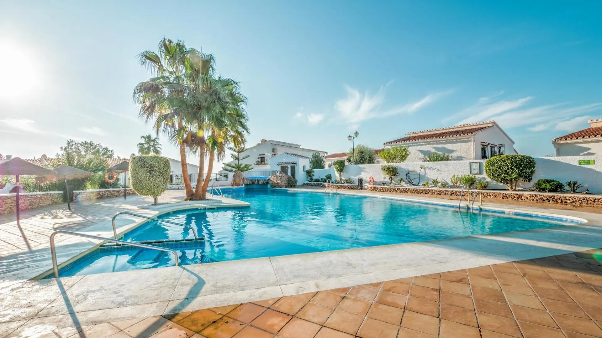 Townhouse In Capistrano Village With 2 Pool Areas 네르하